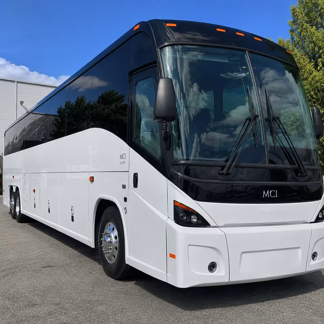 book employee transportation in sterling heights or any city nearby