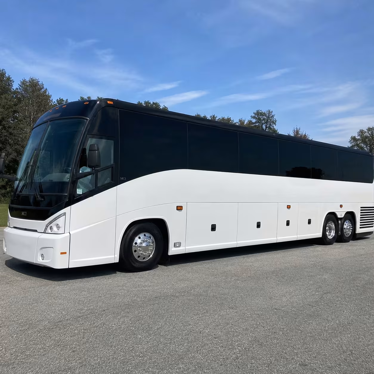corporate charter bus rentals from sterling heights to dtw
