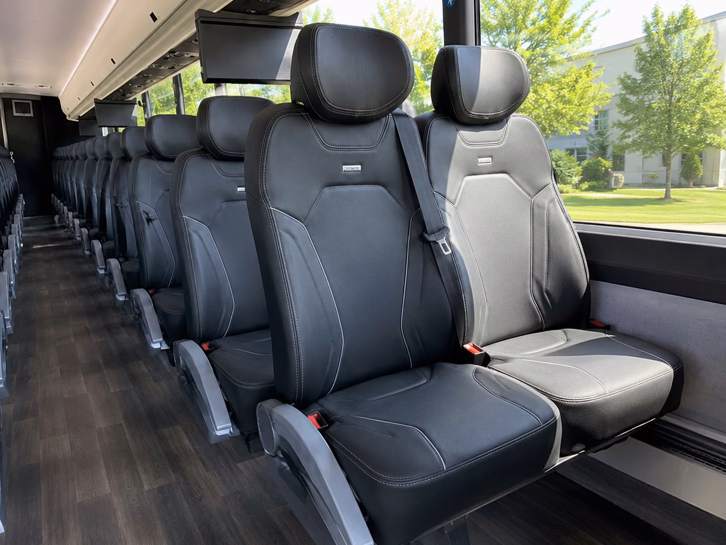 does the day of the week change what a bus costs in sterling heights michigan