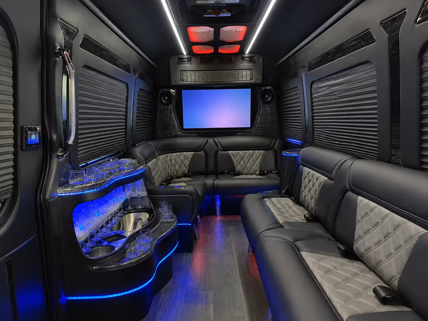 sterling heights bus rentals to michigan and michigan state games