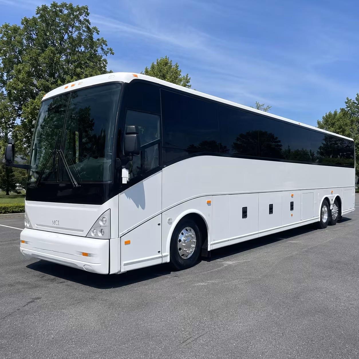 sterling heights shuttle buses for returning dtw flights