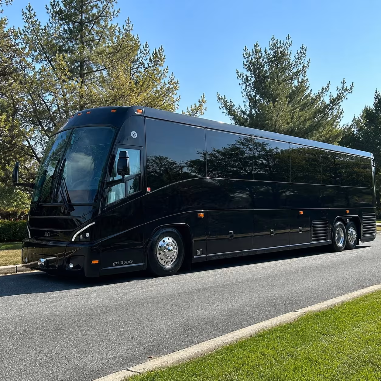 sterling heights shuttle buses to detroit metro airport
