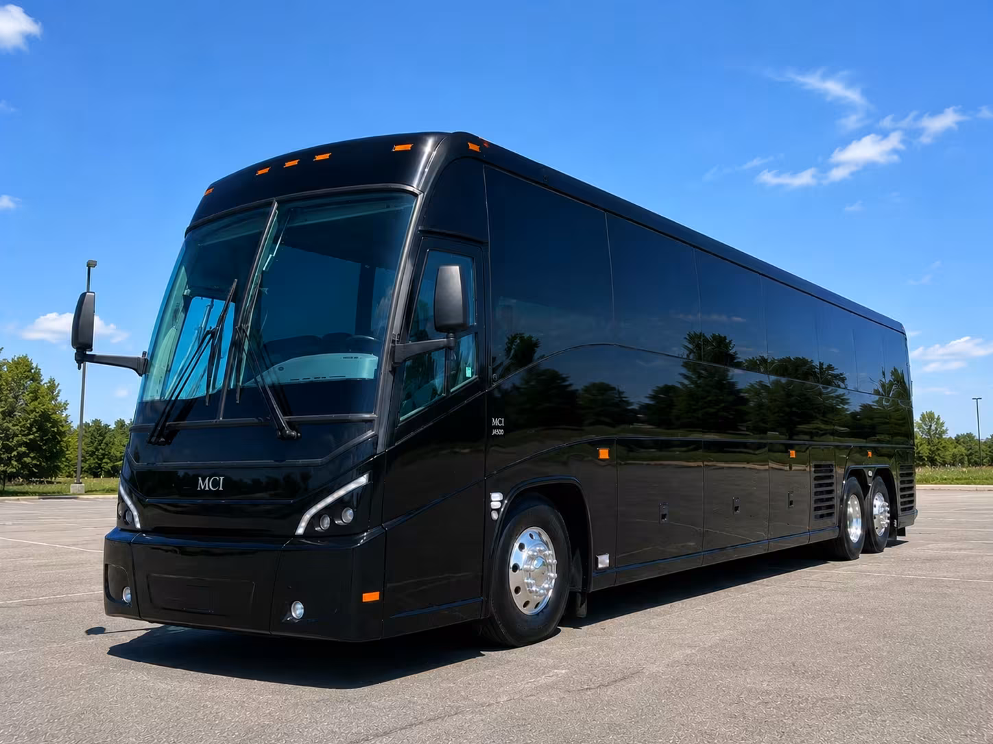 tigers lions and pistons charter bus rentals in sterling heights